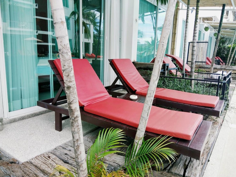 The Samui Beach Resort 52/75
