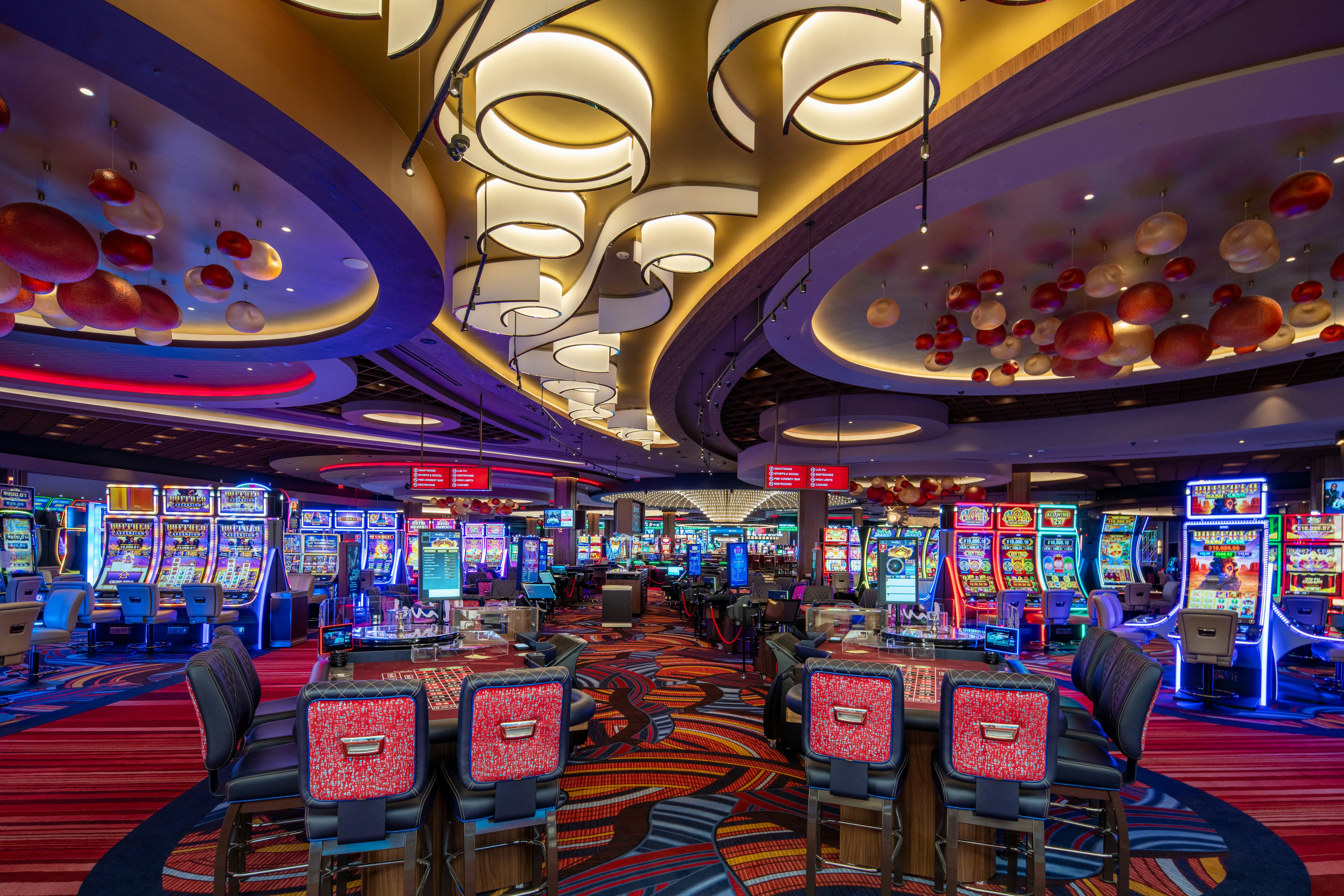 Live Casino & Hotel Louisiana, Curio Collection by Hilton 40/50