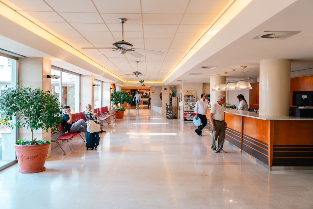 Port Fiesta Park Hotel 10/50