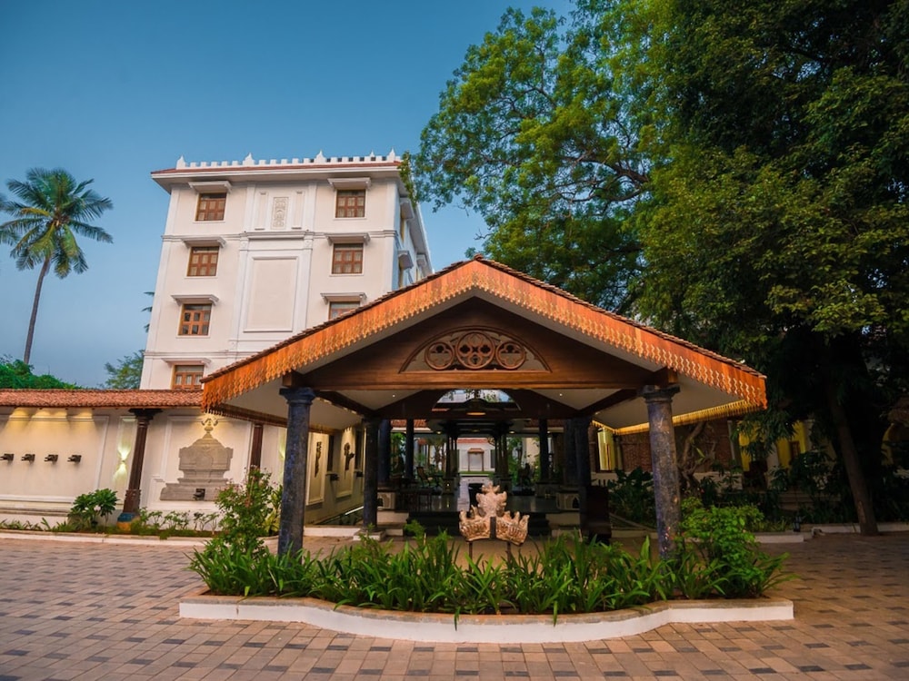 Svatma - A Luxury Heritage Resort 72/77