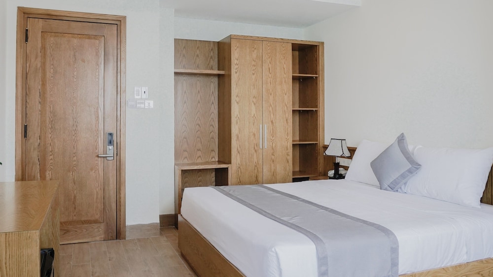 Quang Vinh Hotel 20/52