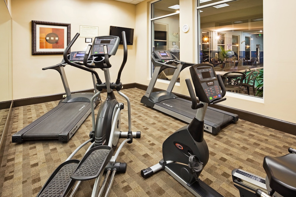 Holiday Inn Hotel And Suites Beaufort Highway 21 23/44