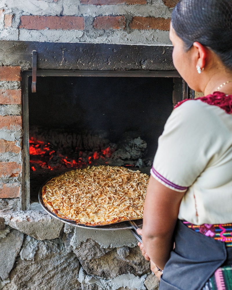 ECO HOTEL UXLABIL ATITLAN 20/49