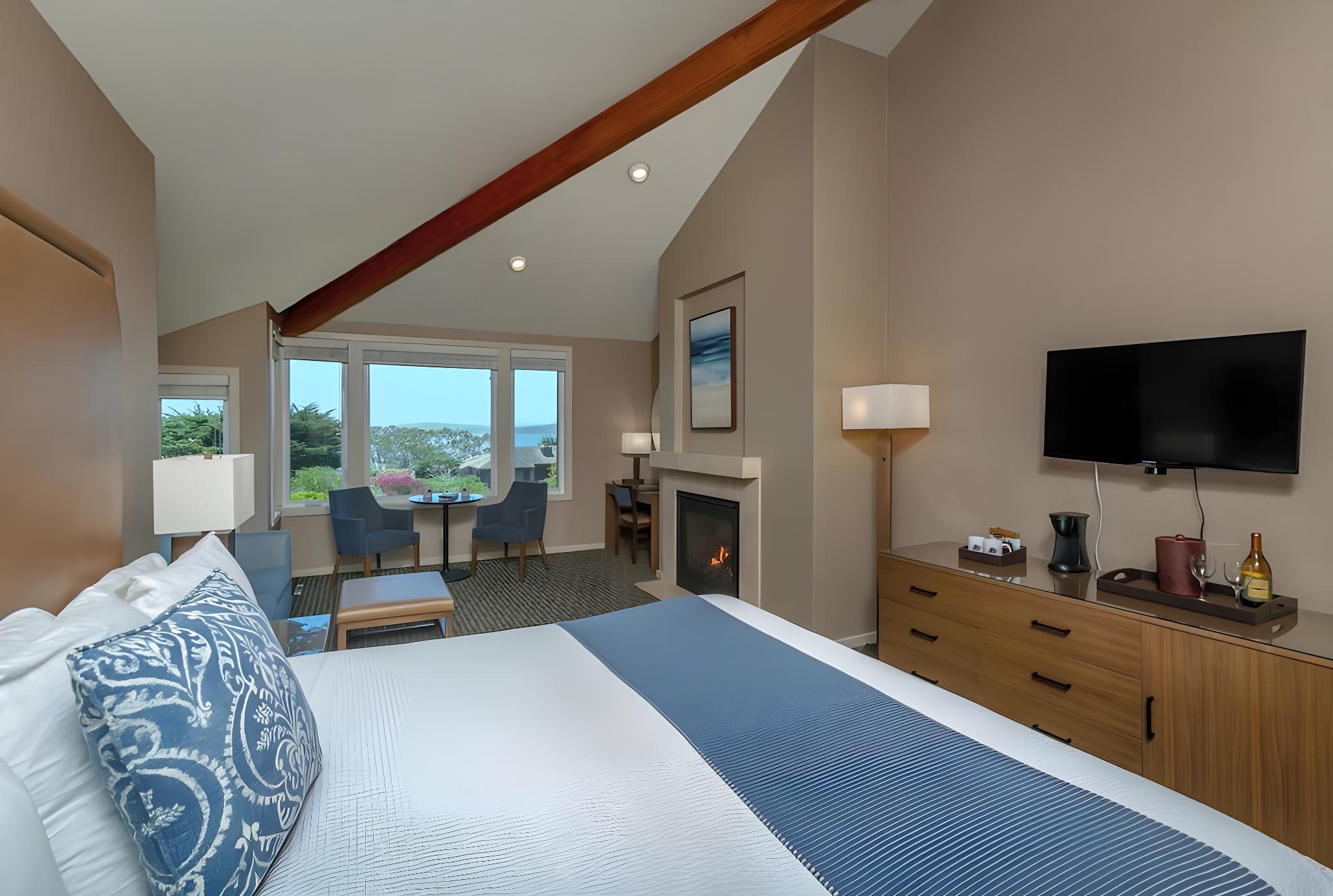 Deluxe, Bay View