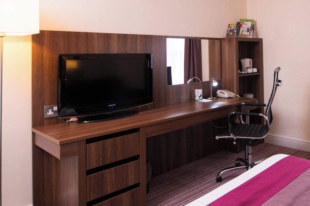 Holiday Inn Milton Keynes East M1 Jct 14 43/50