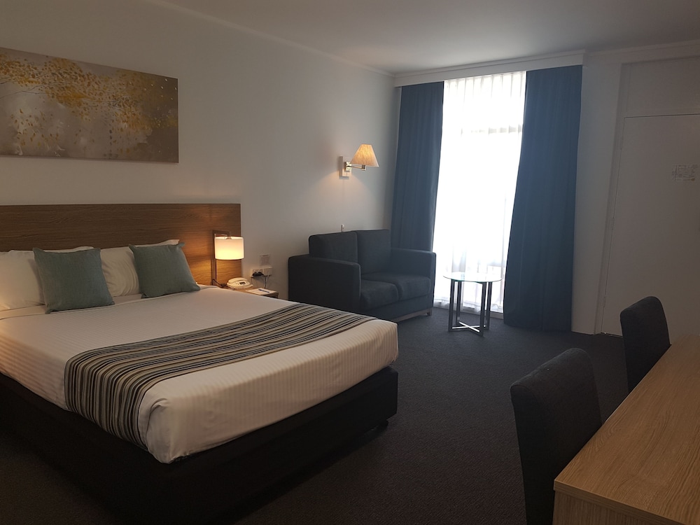 Mid City Motor Inn Singleton 5/47