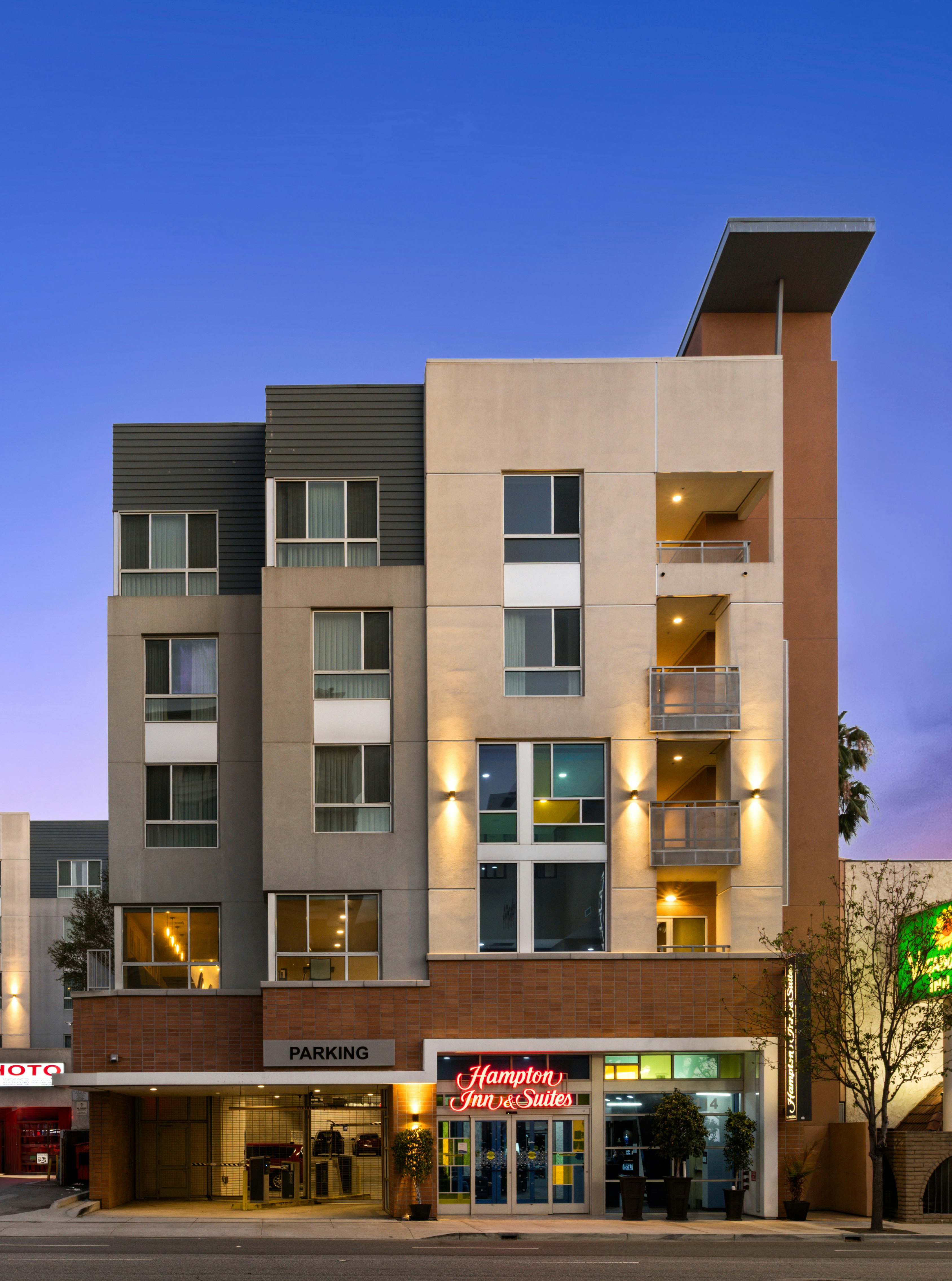 Hampton Inn And Suites Los Angeles Glendale 5/75