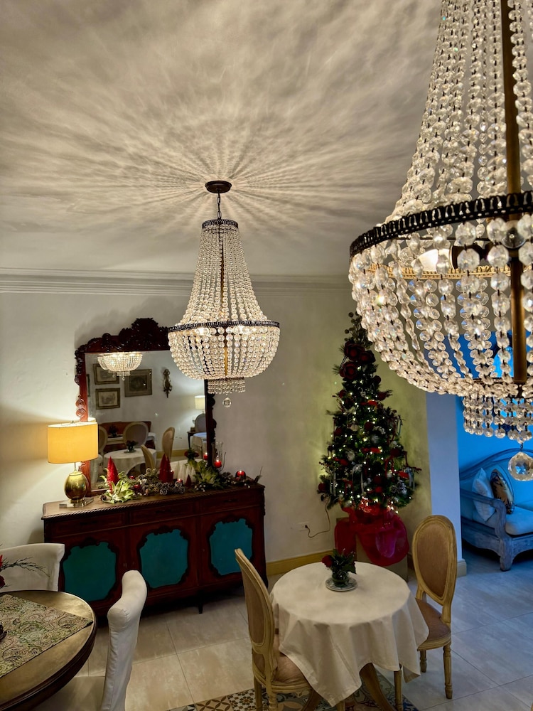LECLERC HOTEL BOUTIQUE 62/70