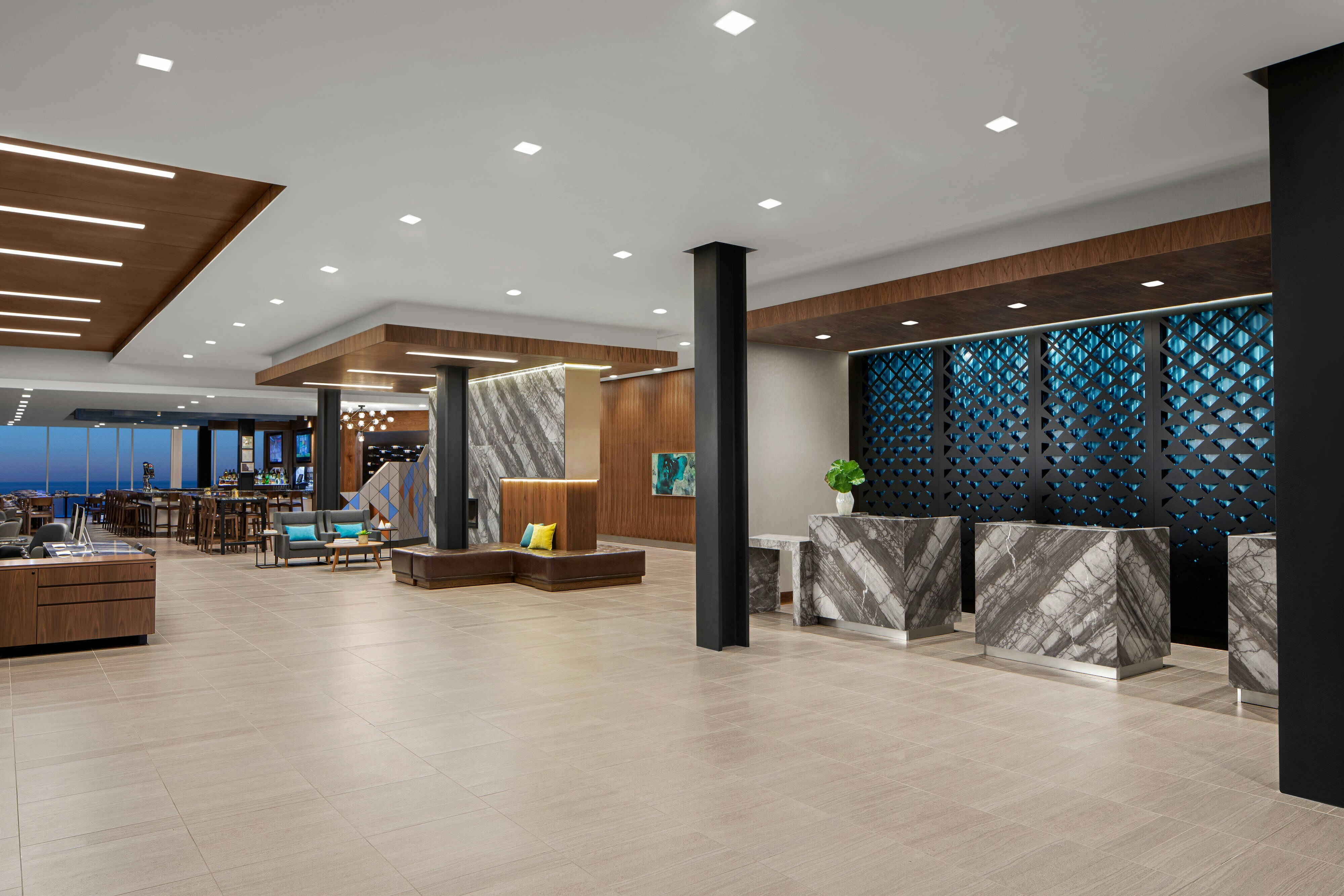 Delta Hotels By Marriott Thunder Bay 8/51