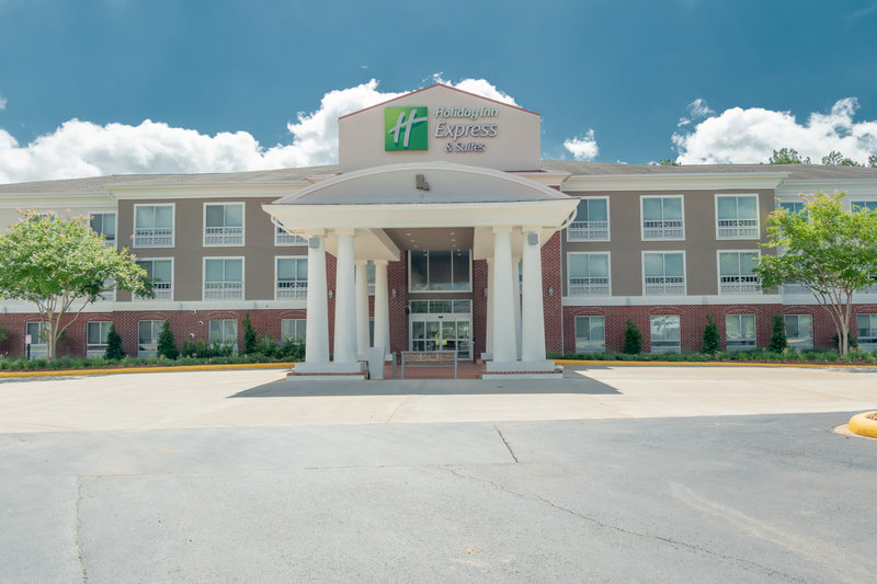 Holiday Inn Express Hotel Suites Natchitoches 53/56