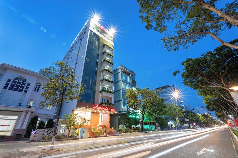 Amanda Hotel 52/53