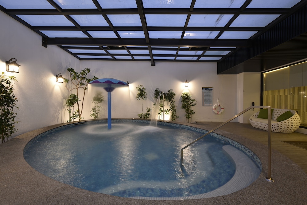 Uher Luxury Resort Hotel 22/50