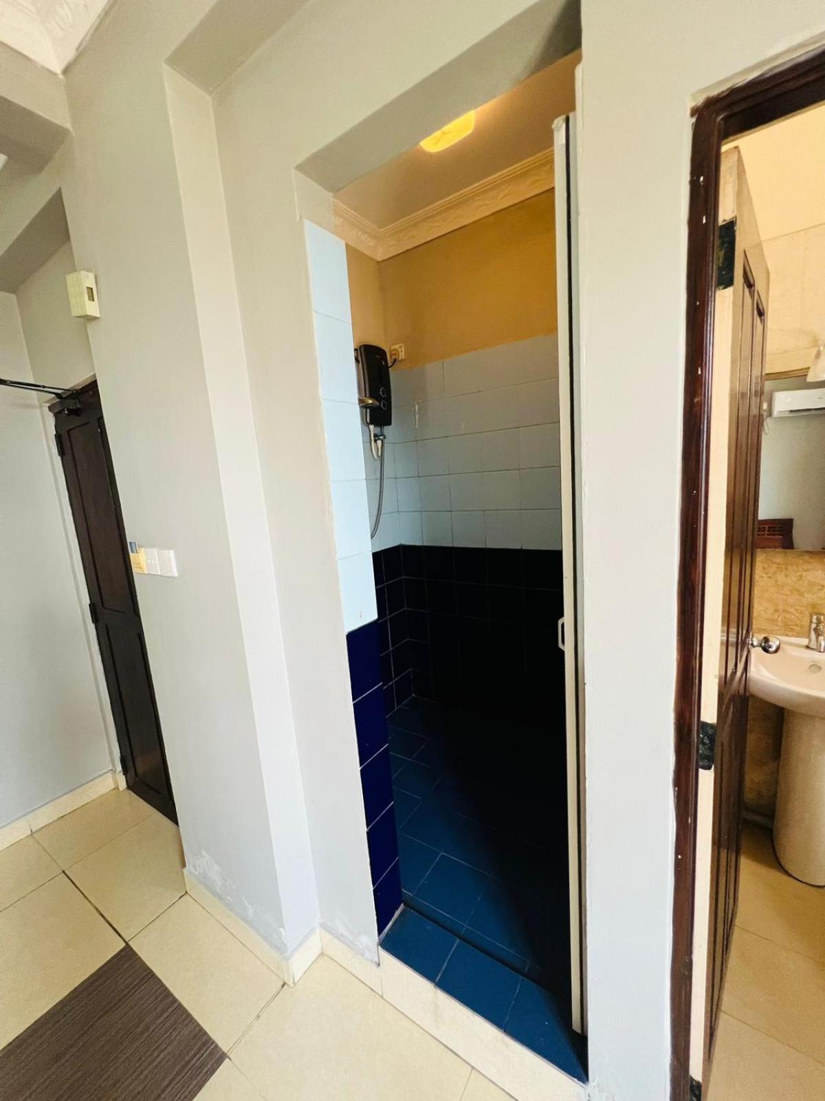 Lafala Hotel and Service Apartment, Dehiwala-Mount Lavinia 78/100