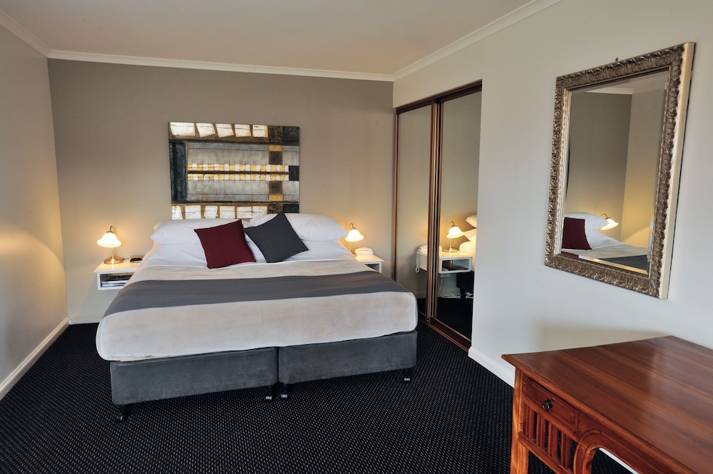 SPA, EXECUTIVE, SUITE, KING BED