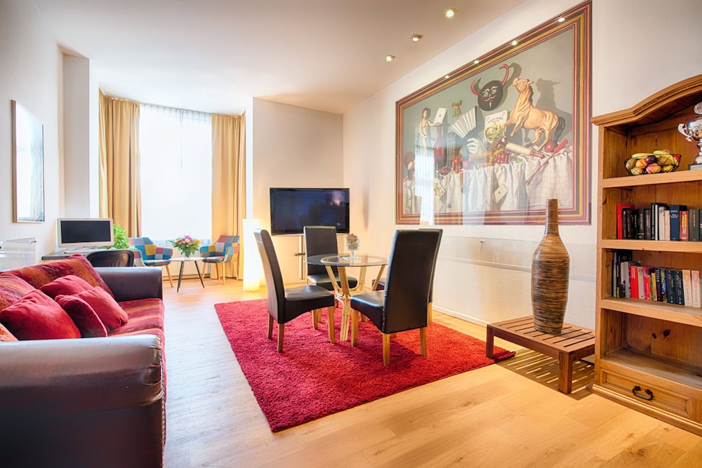 ART-HOTEL CHARLOTTENBURGER HOF 34/50