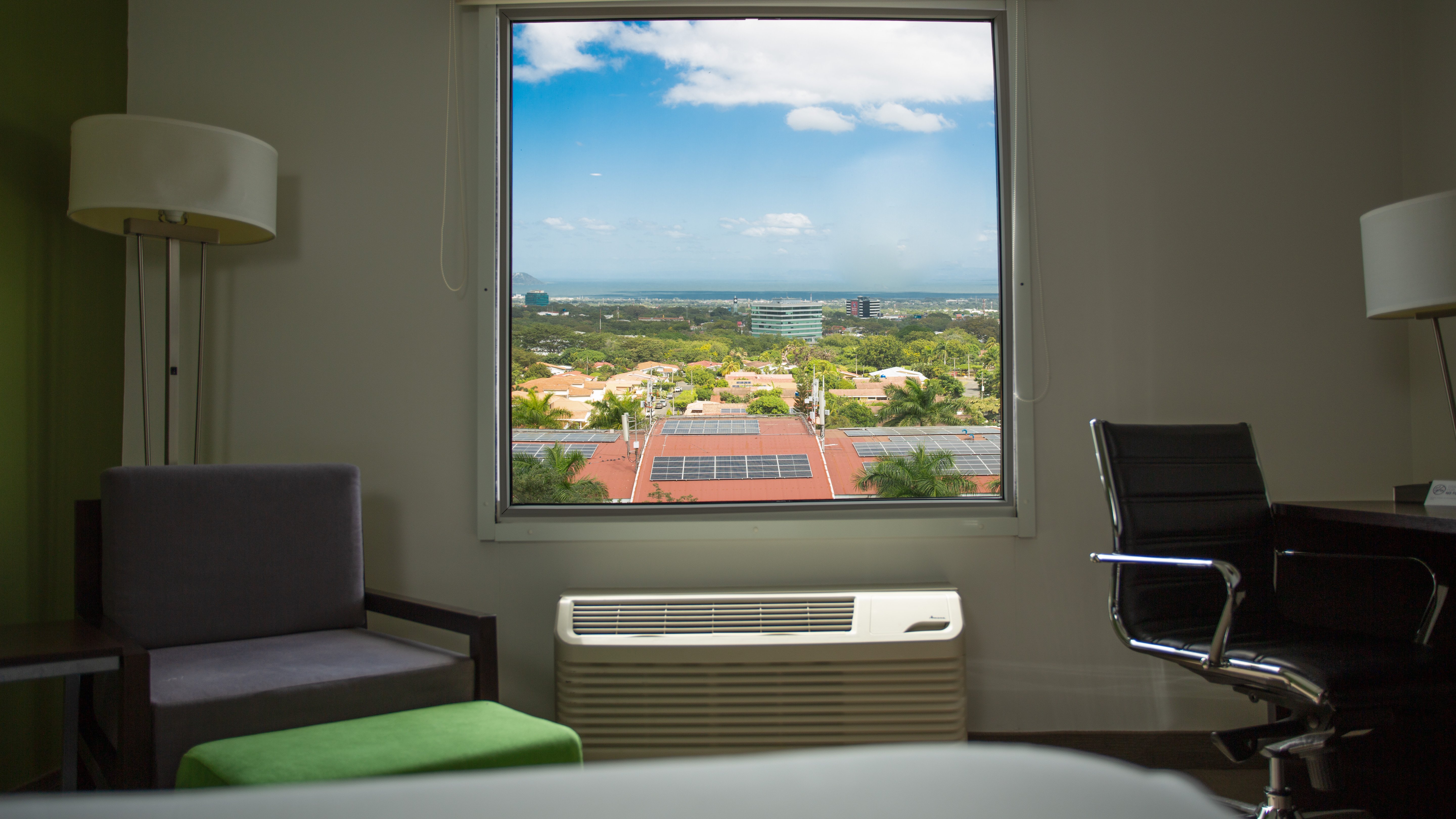 Holiday Inn Express Managua 66/75