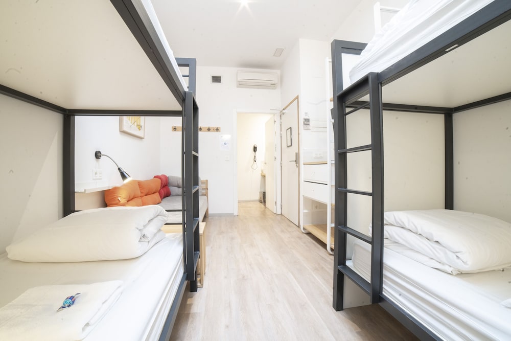 Koba Hostel 30/75