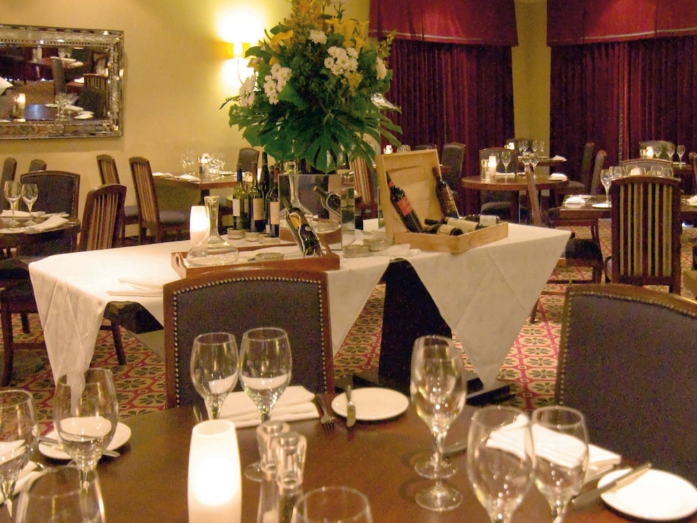 Macdonald Botley Park Hotel Spa 60/68