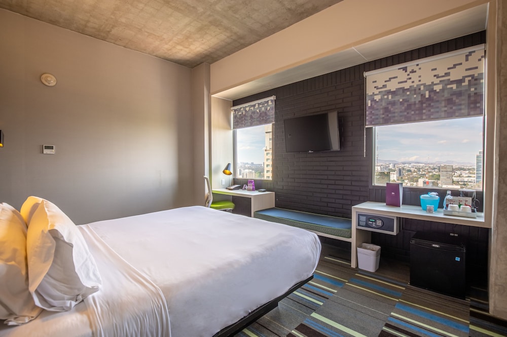 Hotel Guadalajara Country Club by HNF 14/49