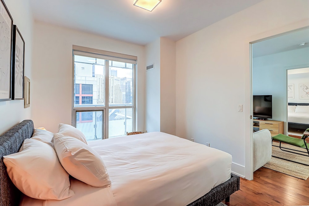 Life Suites Loft - Cn Tower 10/50