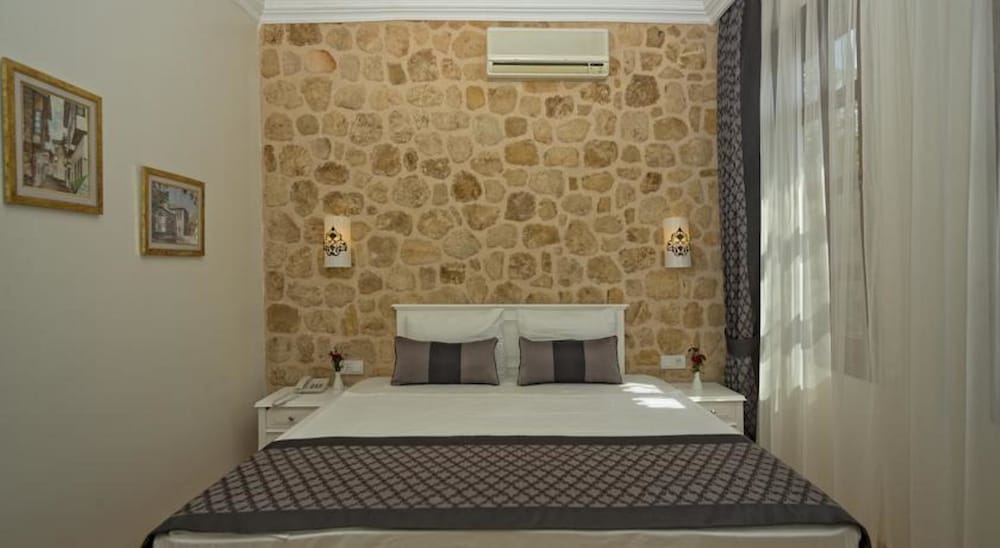 Argos Hotel - Adults Only 21/75