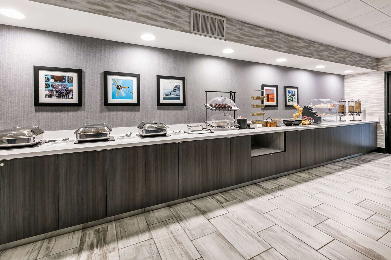 Wingate by Wyndham Dallas Love Field 4/18