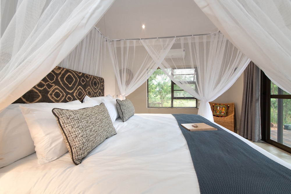 Nyaleti Lodge 16/47