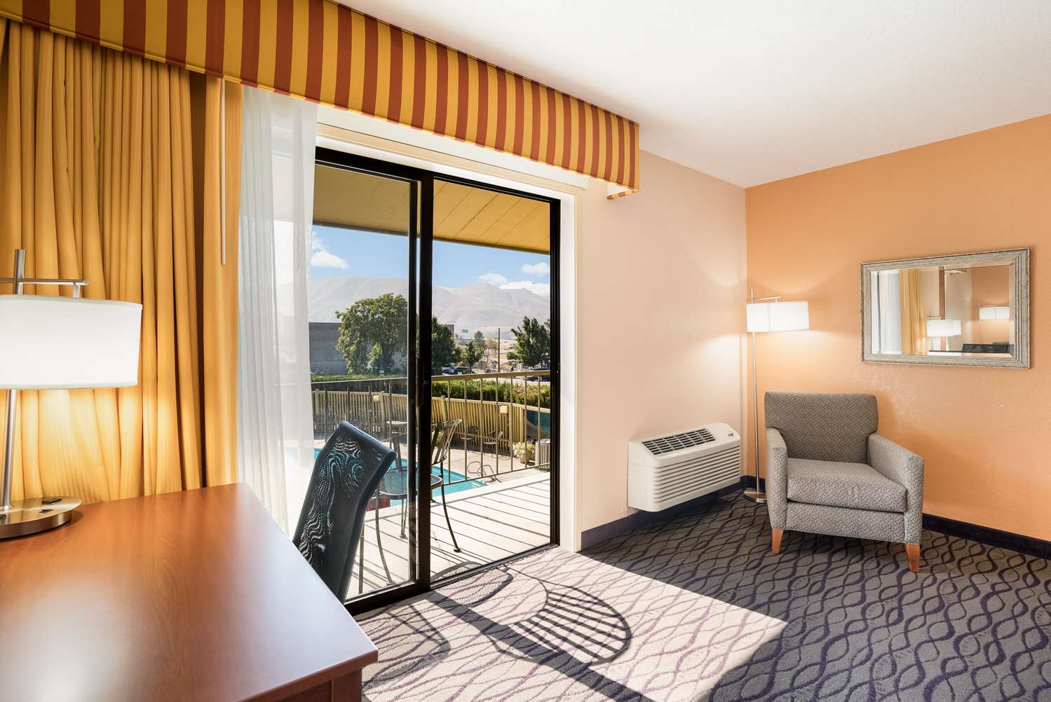 SureStay Hotel by Best Western Wenatchee 10/15