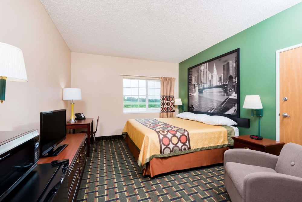 Super 8 by Wyndham Mt. Carmel IL 6/32