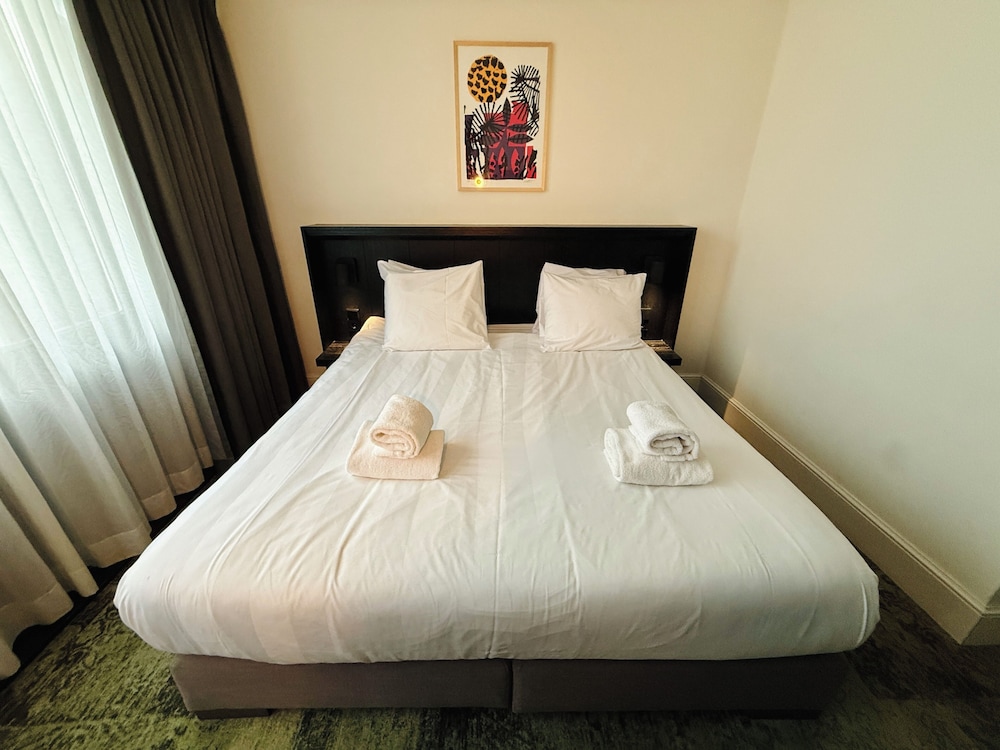 Semi Basement, Classic, Double Bed