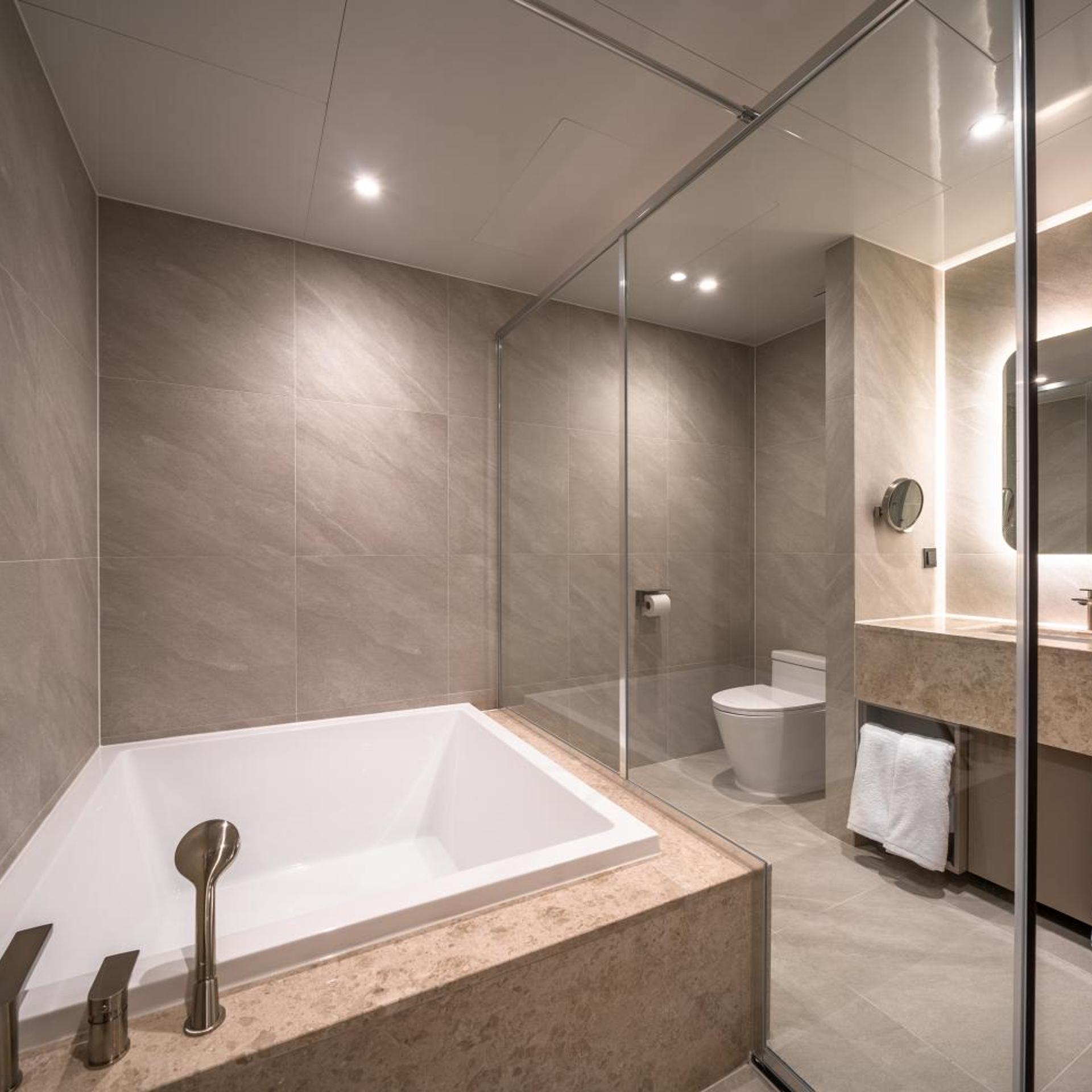 suite, Comfort inn Yeouido 9/10