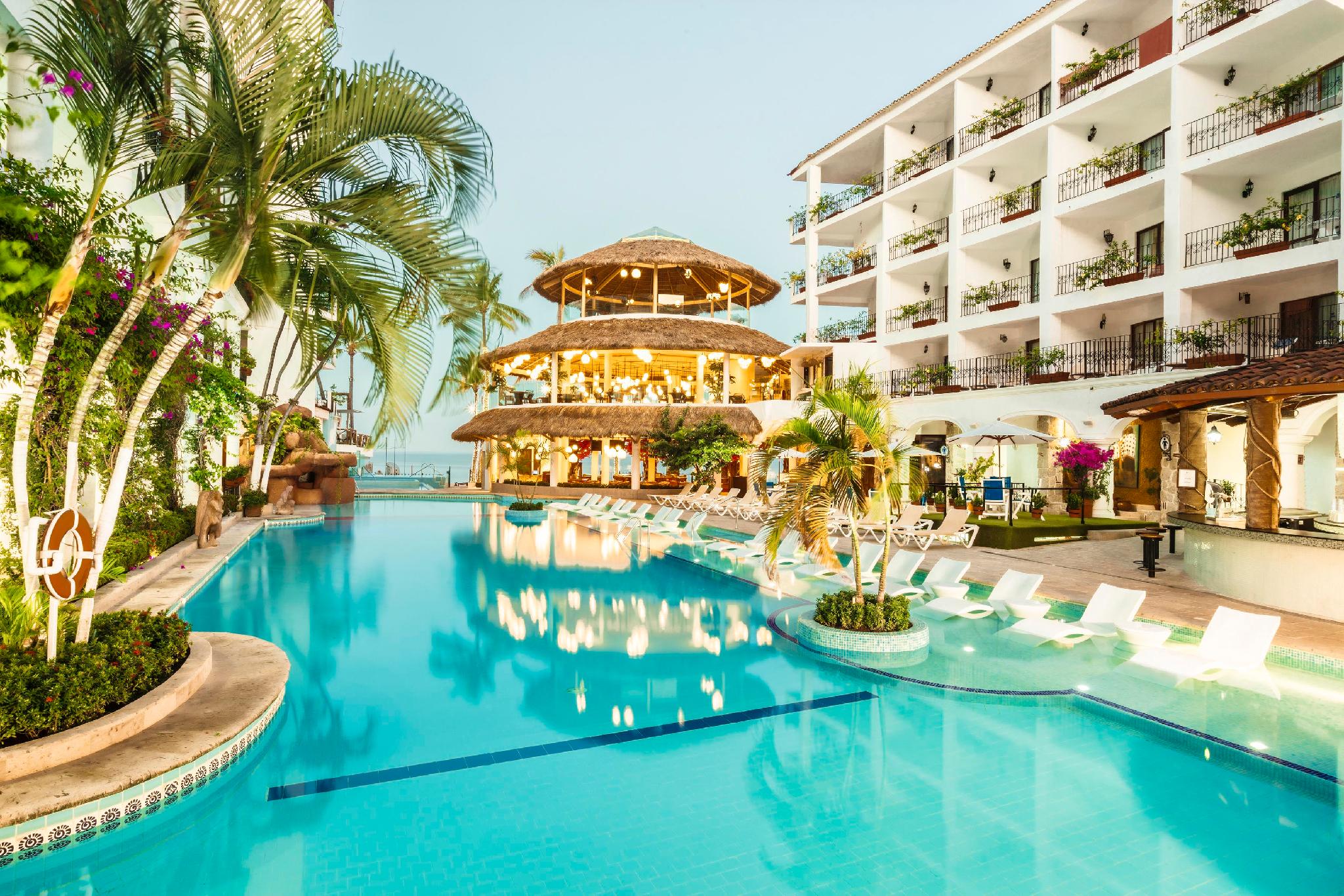 Playa Los Arcos Hotel Beach Resort And Spa in PUERTO VALLARTA