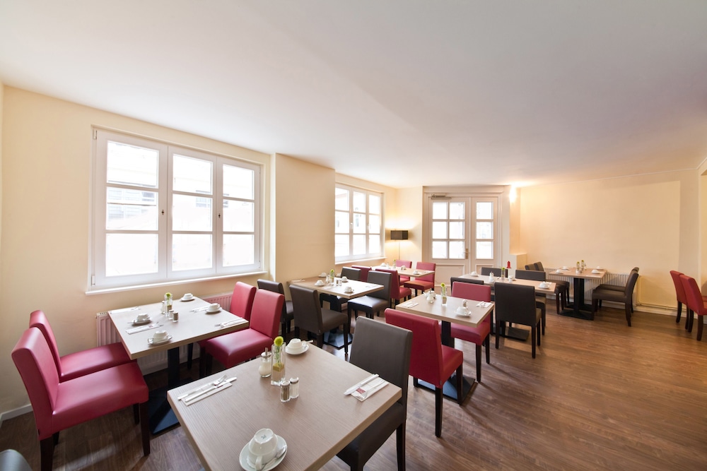 Hotel Alster 24/35