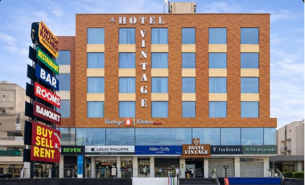 Hotel Vintage 2/49