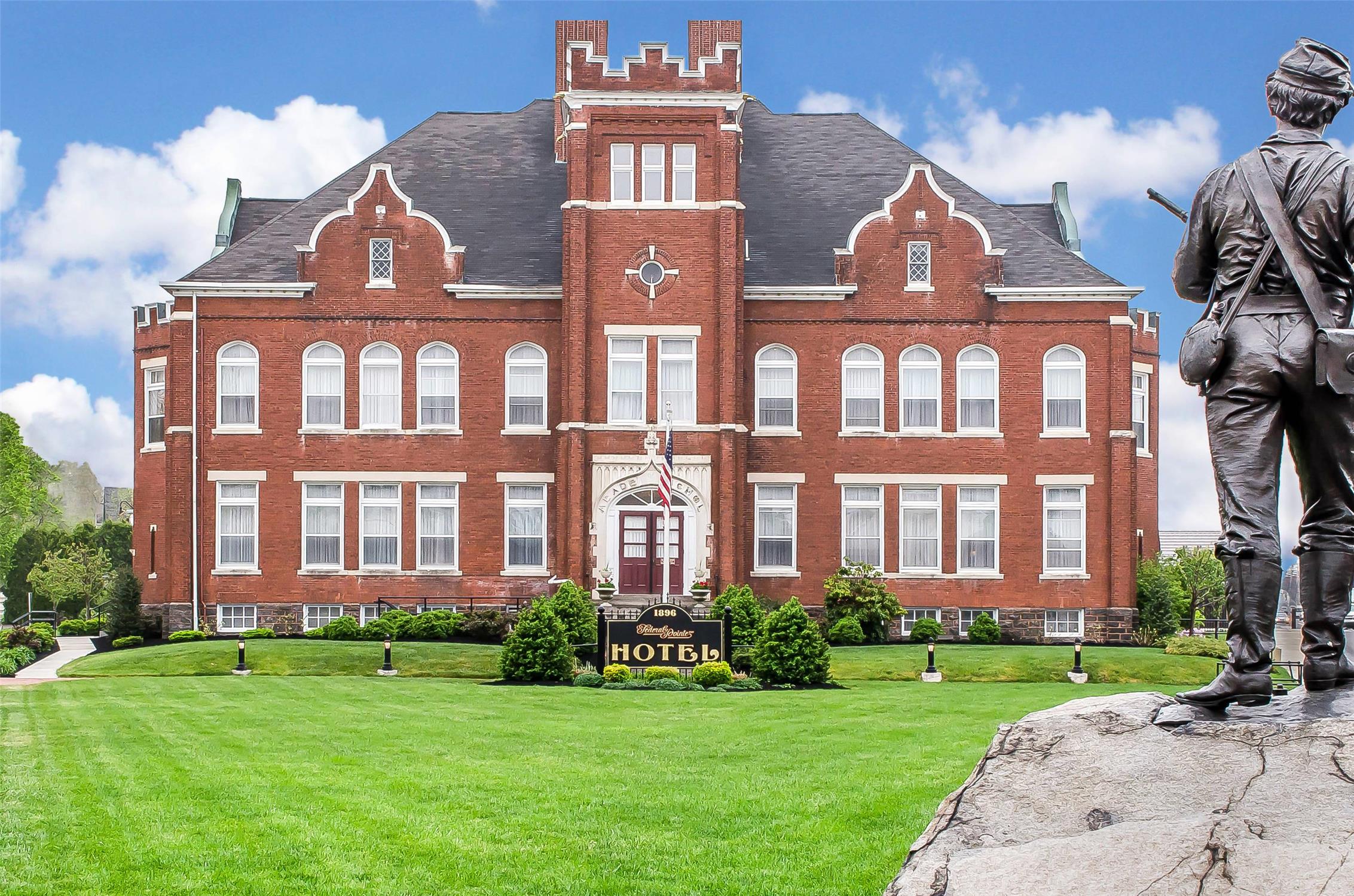 The Federal Pointe Inn Gettysburg, an Ascend Collection Hotel 4/40