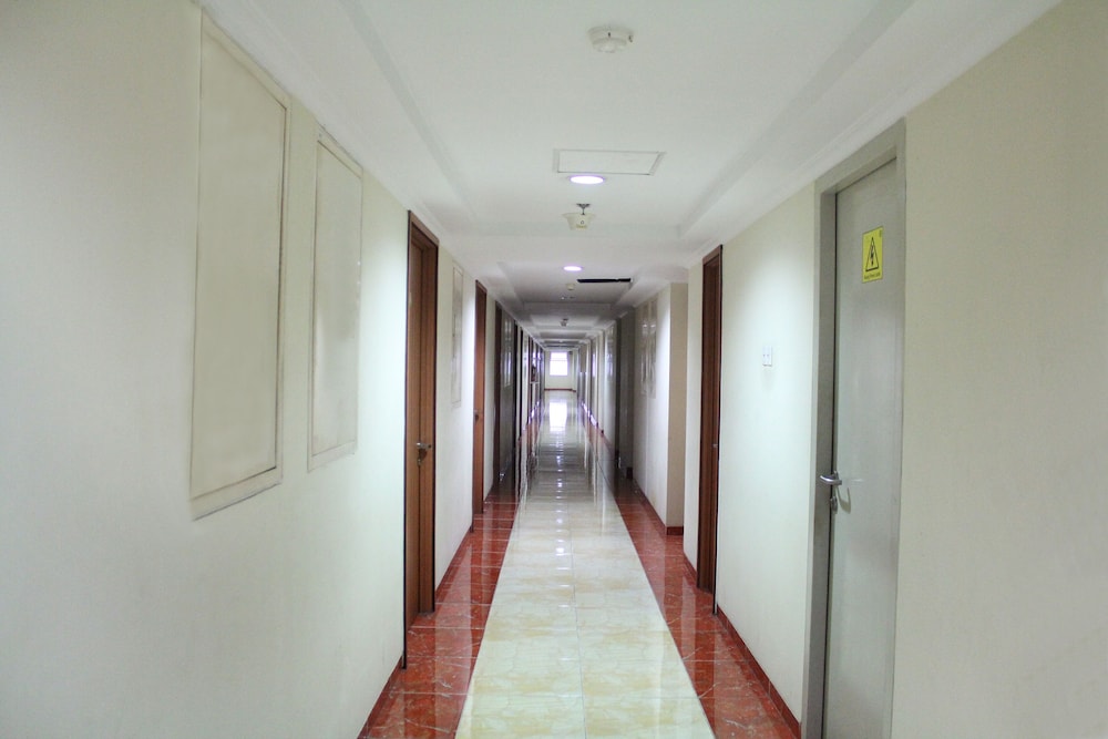 OYO 266 Margonda Residence 5 28/38