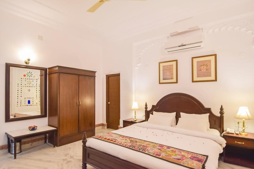 Raj Kuber Udaipur 9/33