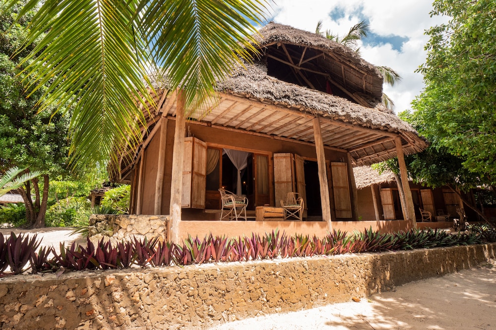 Mwezi Boutique Resort 49/50