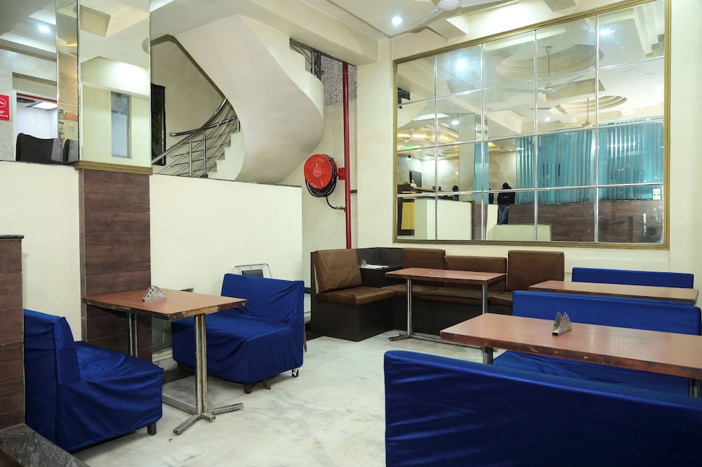 Hotel Ankur Palace 25/29