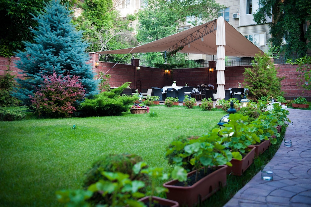 Park Hotel 43/50