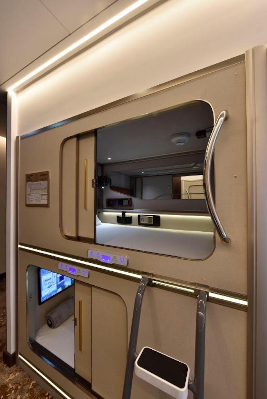 Bahrain Airport Hotel - Airside 32/58
