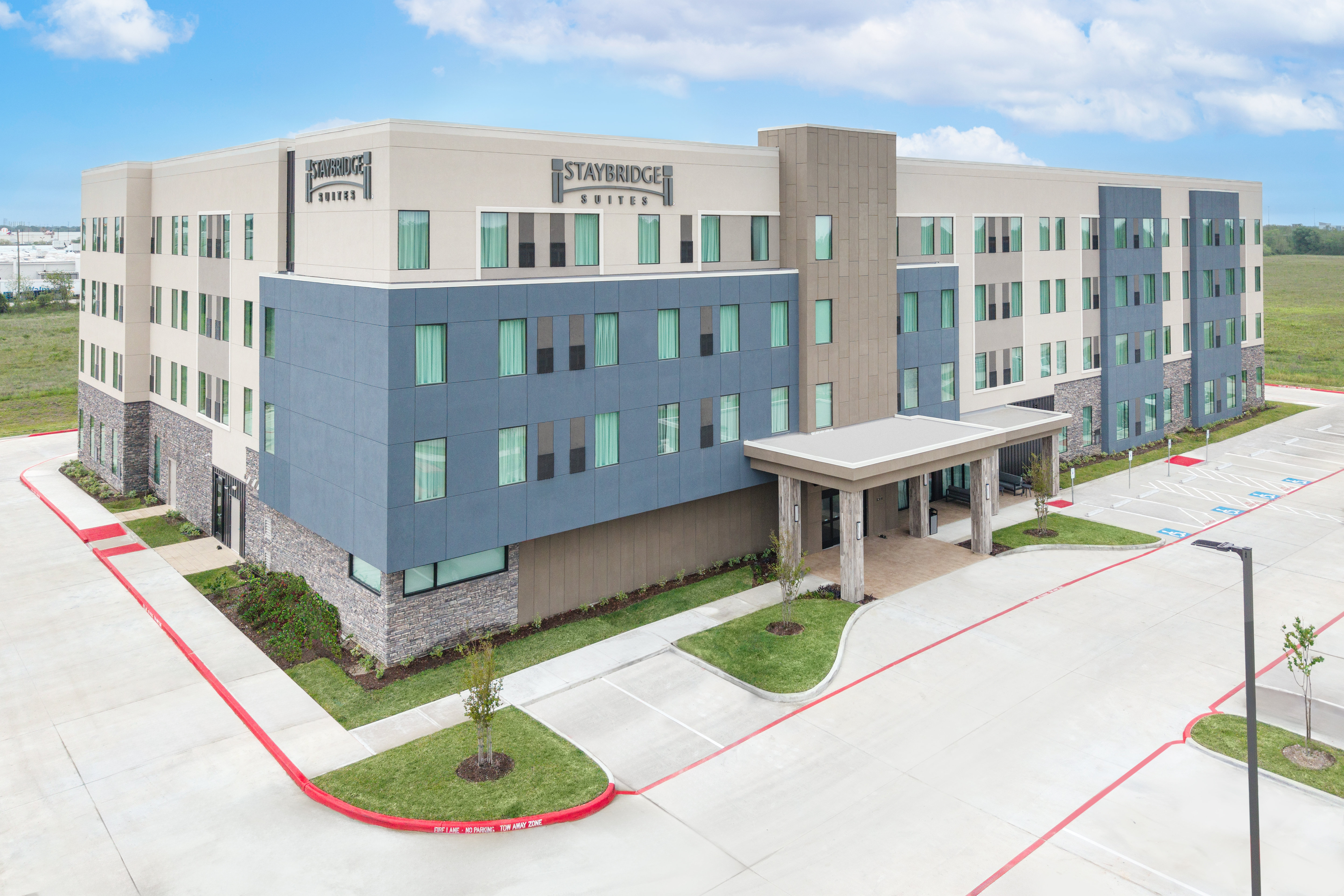 Staybridge Suites PORT ARTHUR 4/40
