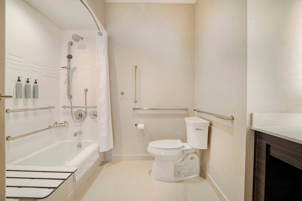 Residence Inn Nashville Metro Center 49/50