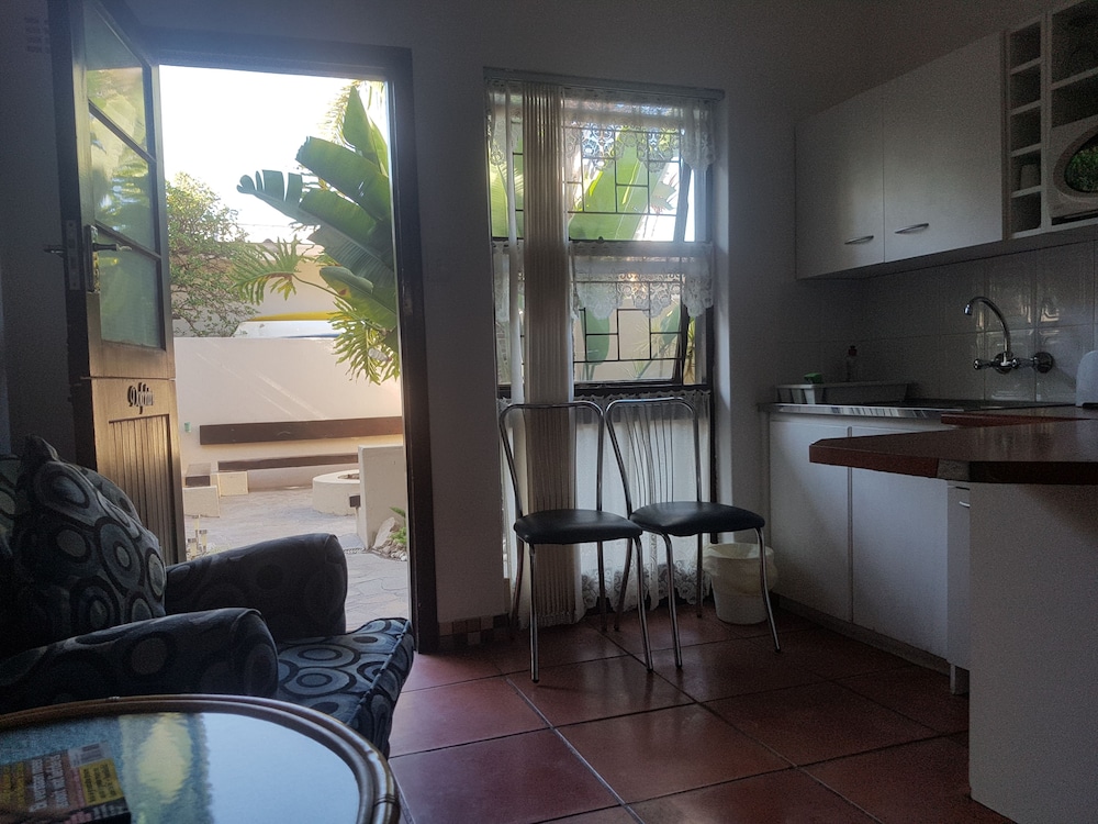 Melkbosch Guesthouse 29/50