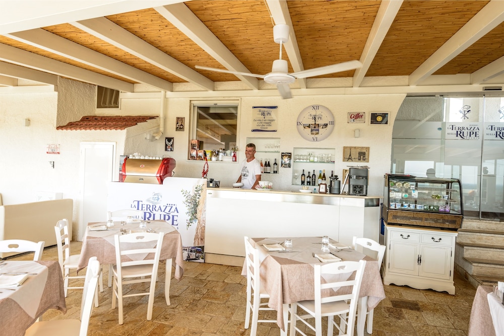 La Terrazza Sulla Rupe 56/77