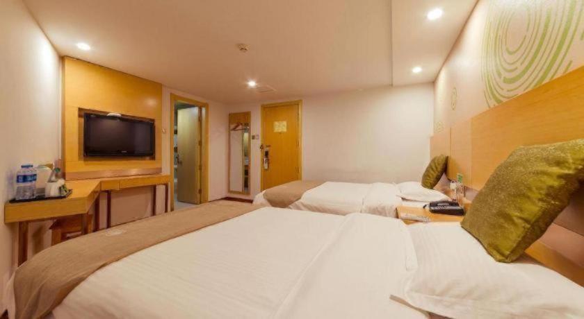 GreenTree Inn Tangshan Yuhua Road 18/50