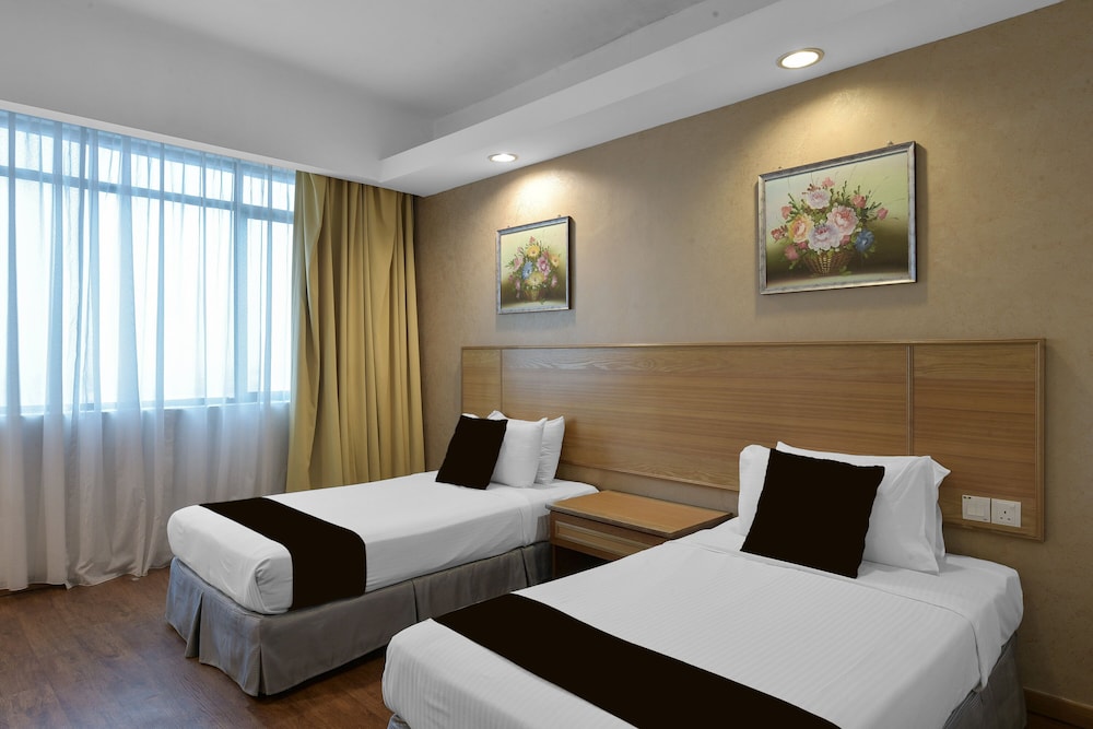 Palette - Kota Tinggi Mayres Hotel 30/54