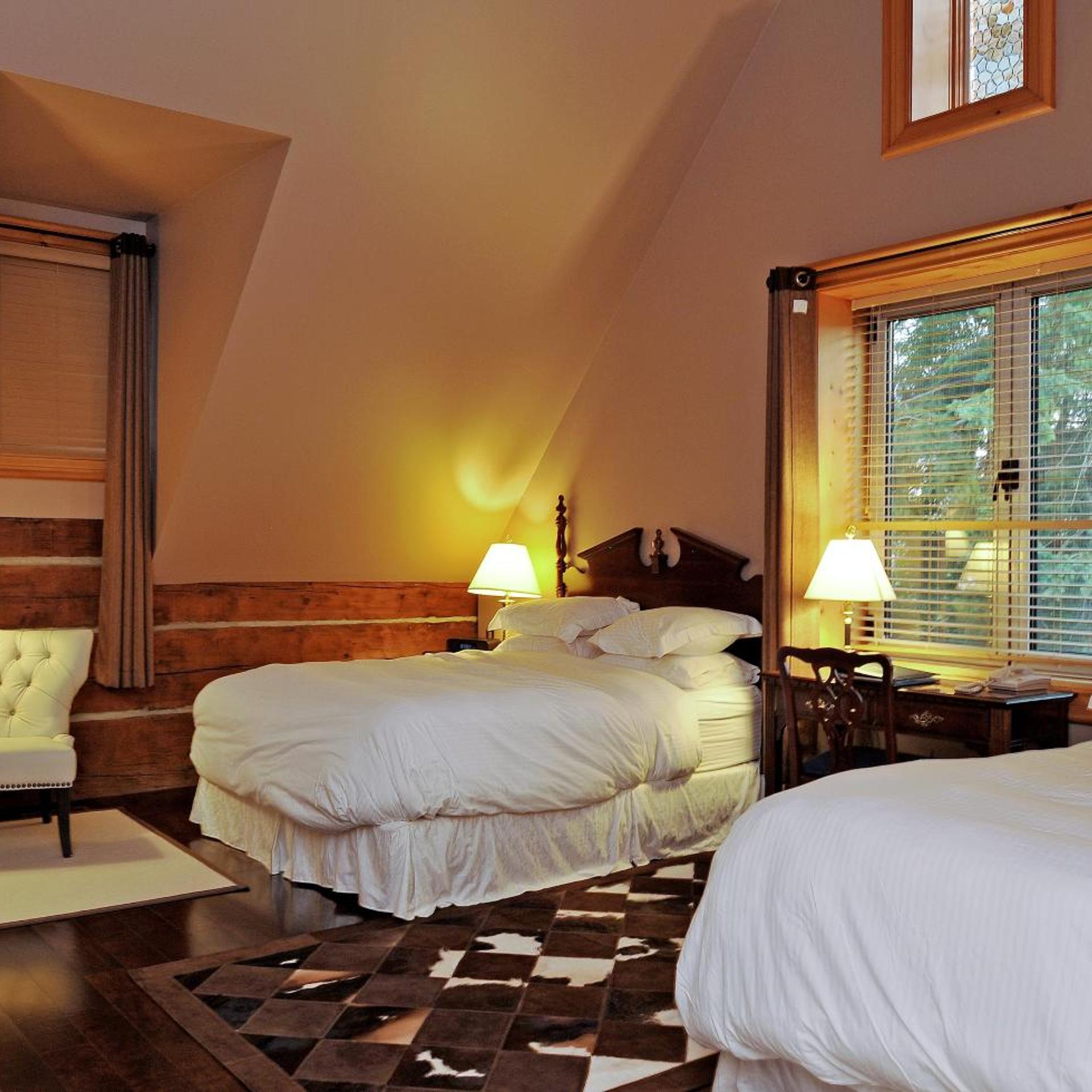 Deluxe, Suite, Queen Bed, Eganridge Resort, Golf Club & Spa 2/4