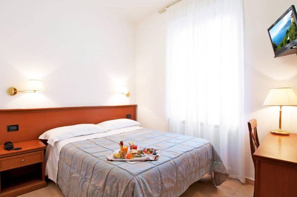 Hotel La Camogliese 13/48
