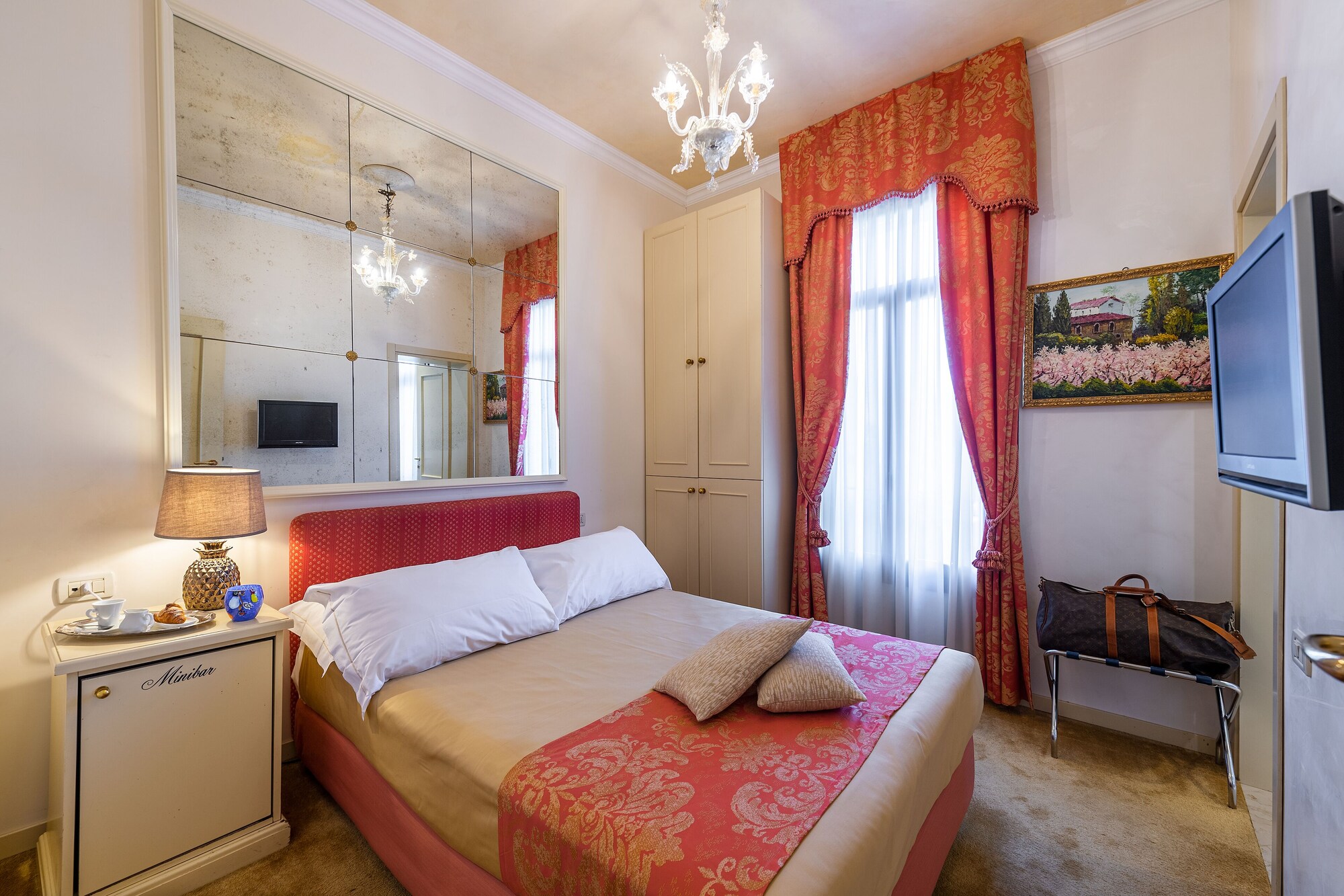 ECONOMY, DOUBLE BED